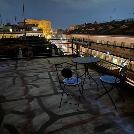 Attico Loft & Rooftop Colosseo 罗马 外观 照片
